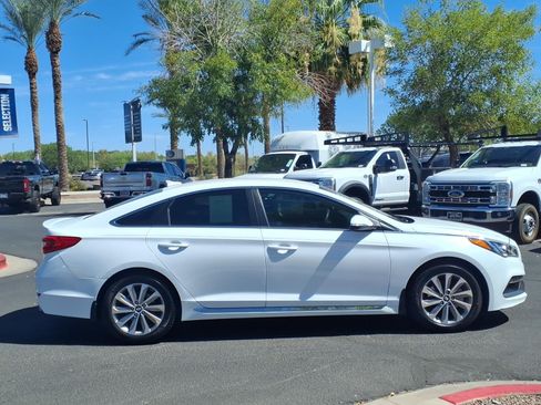 Used 2017 Hyundai Sonata Sport FWD image 3