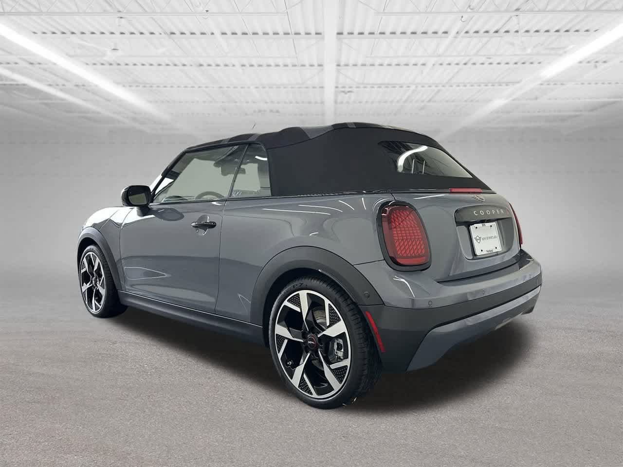 Used 2026 MINI Cooper S FWD image 3