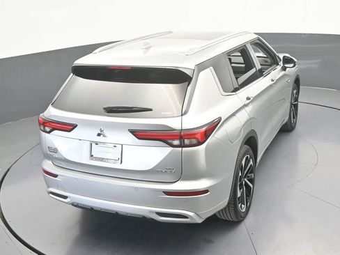 New 2025 Mitsubishi Outlander SEL image 60