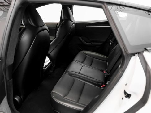 Used 2023 Tesla Model S image 35