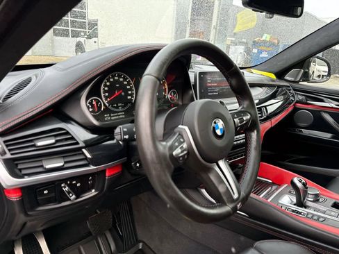 Used 2018 BMW X6 M w/ Executive Package image 10