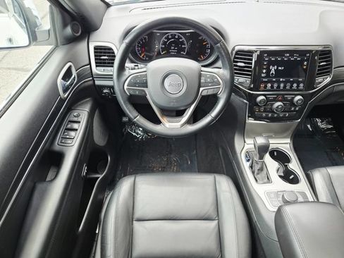 Used 2021 Jeep Grand Cherokee Limited AWD/4WD image 12