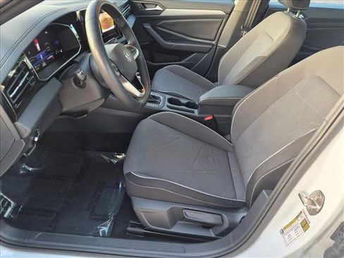 Used 2025 Volkswagen Jetta Sport FWD image 14