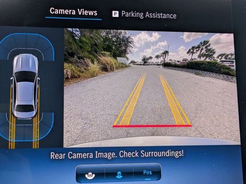 Used 2024 Mercedes-Benz C 300 Sedan image 11