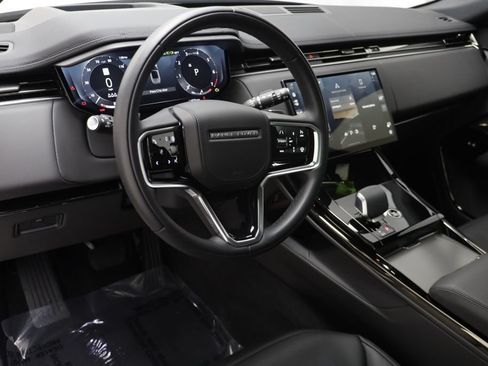 Certified 2026 Land Rover Range Rover Sport SE AWD/4WD image 6