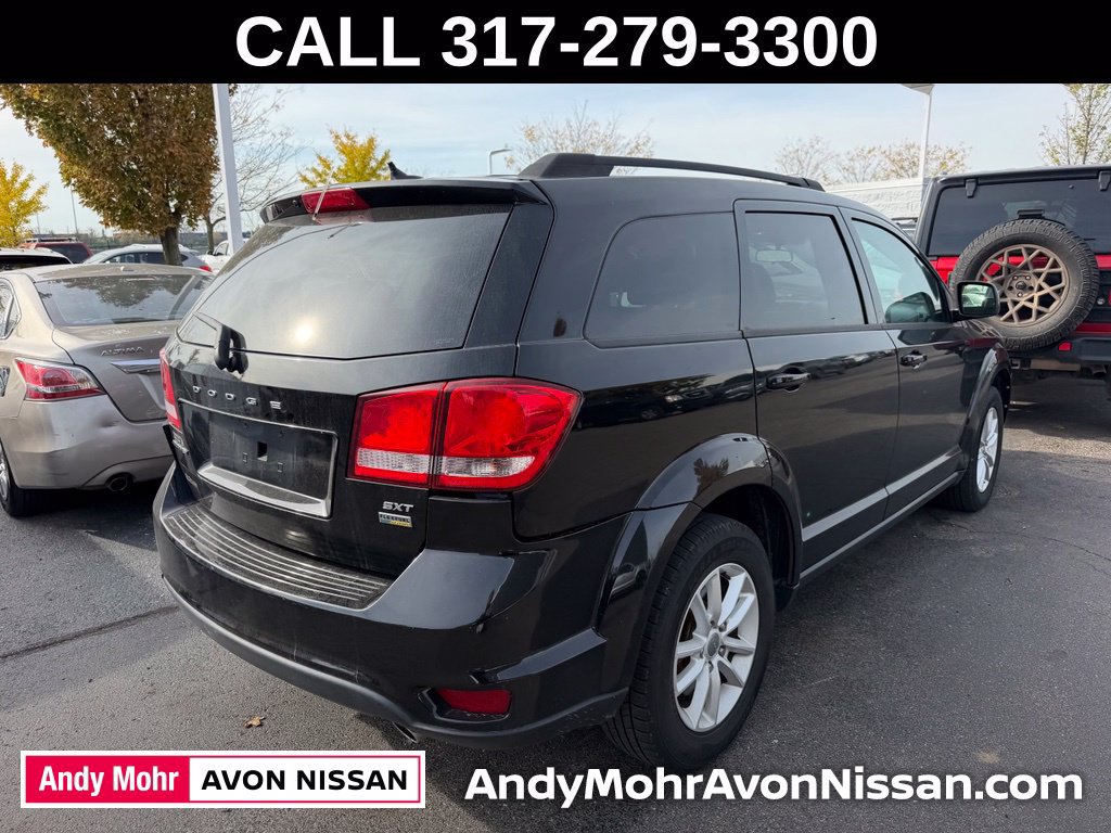 Used 2016 Dodge Journey SXT w/ Comfort/Convenience Group FWD image 4