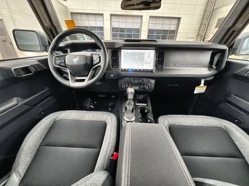 New 2025 Ford Bronco Big Bend image 23