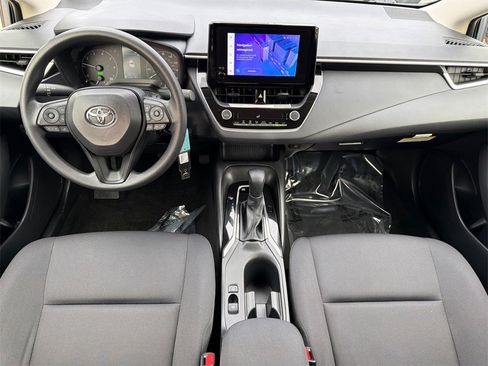 Used 2023 Toyota Corolla LE image 15