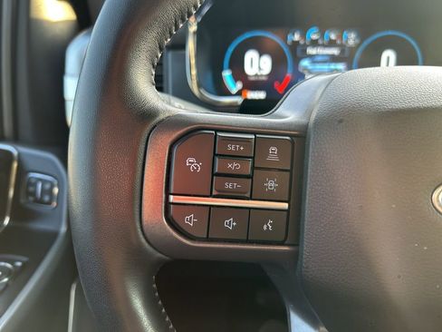 Used 2023 Ford F150 Lariat w/ Equipment Group 502A High image 20