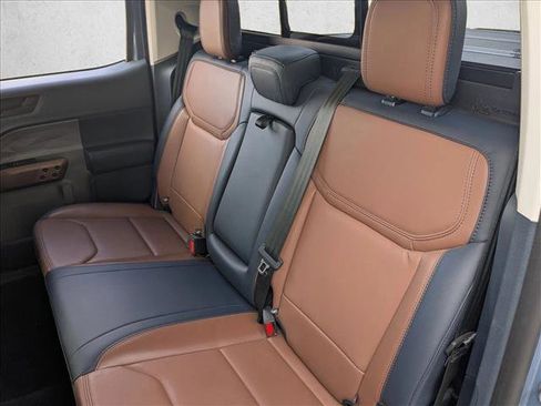 Used 2024 Ford Maverick Lariat image 19