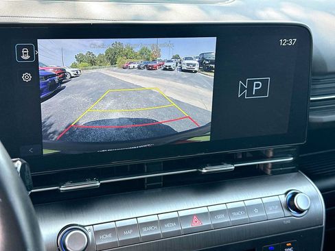 Used 2025 Hyundai Kona SEL AWD/4WD image 20