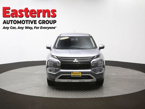 Used 2024 Mitsubishi Outlander SE image 52