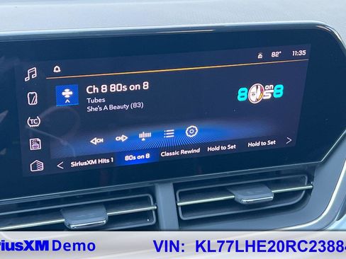 Certified 2024 Chevrolet Trax LT image 28