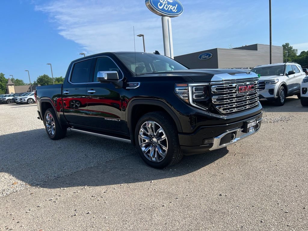 Used 2024 GMC Sierra 1500 Denali AWD/4WD image 2