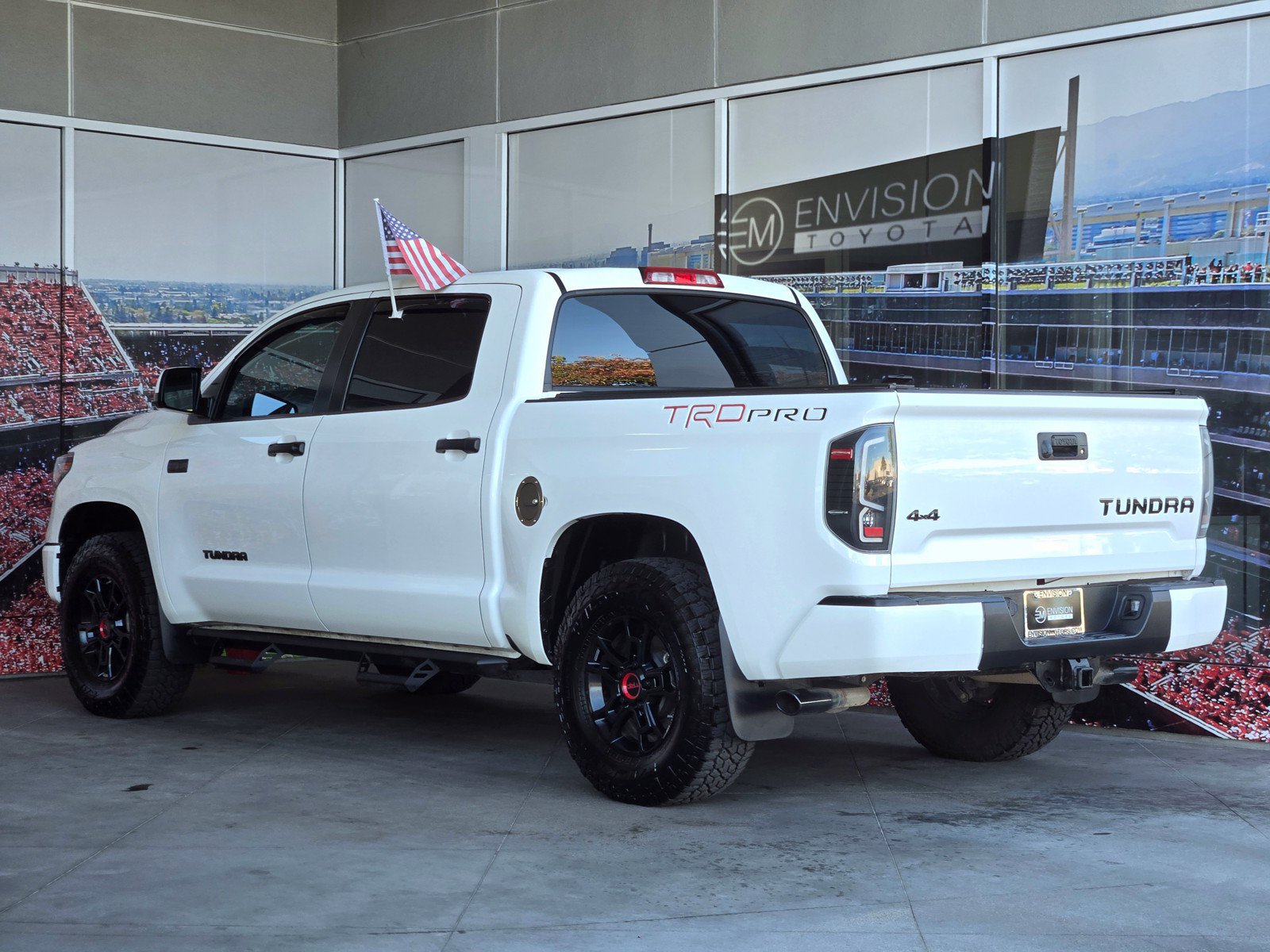 Certified 2019 Toyota Tundra TRD Pro AWD/4WD image 5