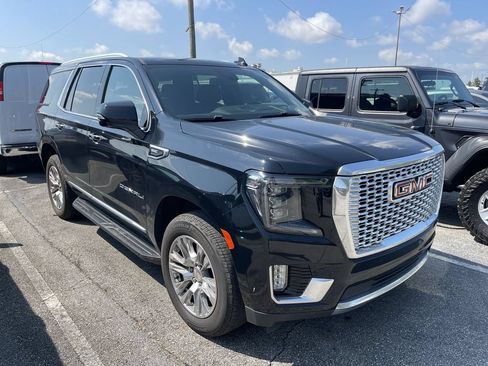 Used 2023 GMC Yukon Denali AWD/4WD image 14