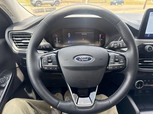Certified 2025 Ford Escape Active w/ Cold Weather Package AWD/4WD image 19