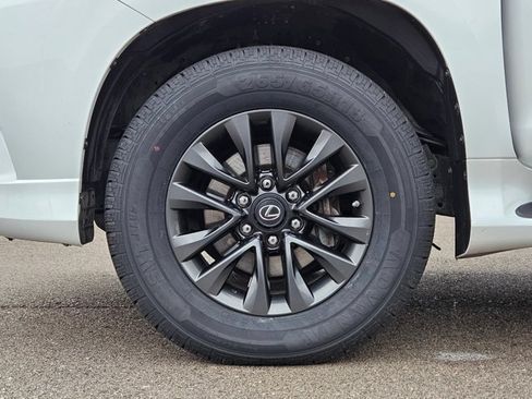 Used 2020 Lexus GX 460 Premium w/ Premium Package AWD/4WD image 26