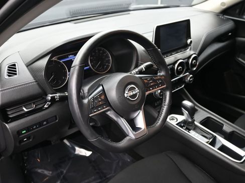 Used 2024 Nissan Sentra SV w/ All-Weather Package image 9