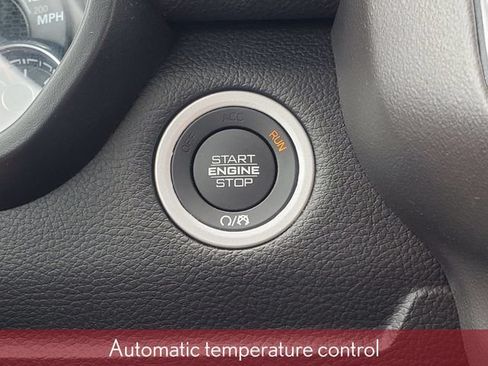 Used 2021 RAM 1500 Laramie AWD/4WD image 23