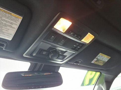 Used 2019 Toyota Tacoma TRD Off-Road image 28