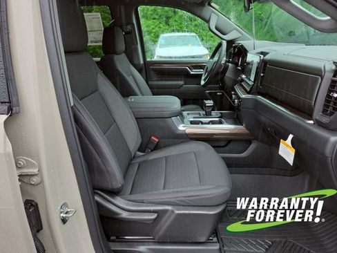 New 2026 Chevrolet Silverado 1500 RST AWD/4WD image 14