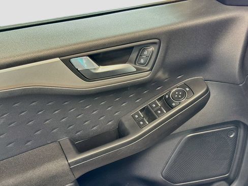 Used 2020 Ford Escape SE AWD/4WD image 16