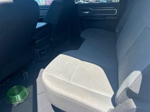 Used 2022 RAM 2500 Big Horn AWD/4WD image 28