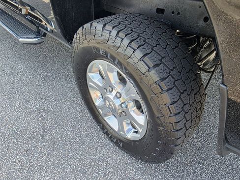 Used 2024 RAM 2500 Big Horn AWD/4WD image 54