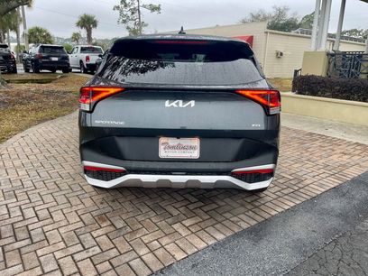 Used 2025 Kia Sportage LX