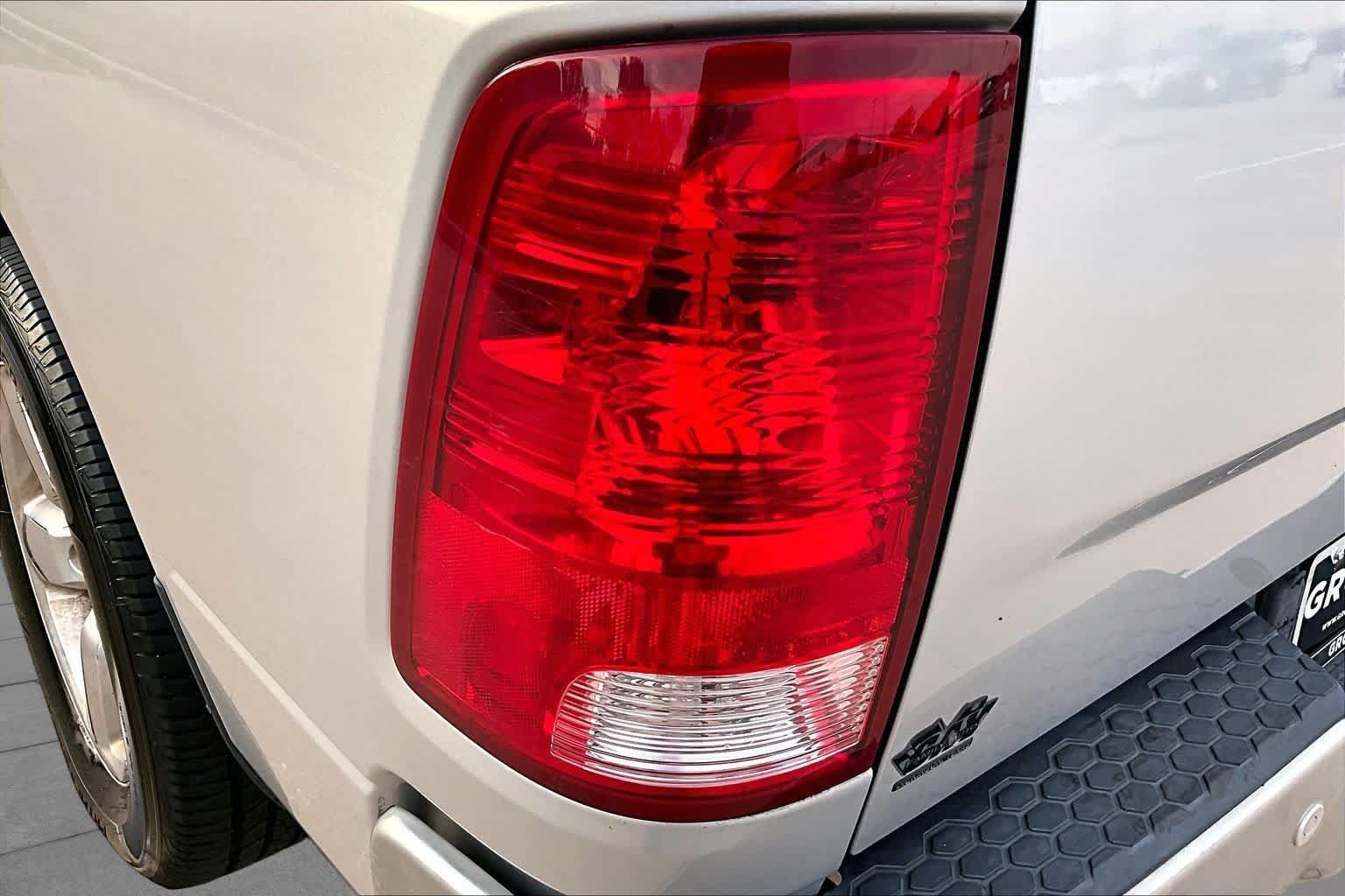 Used 2016 RAM 1500 Lone Star RWD image 22