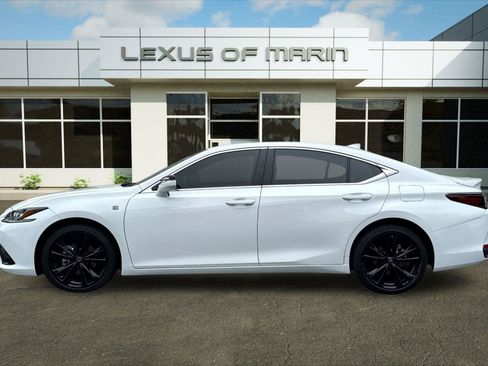Used 2025 Lexus ES 300h F Sport FWD image 2