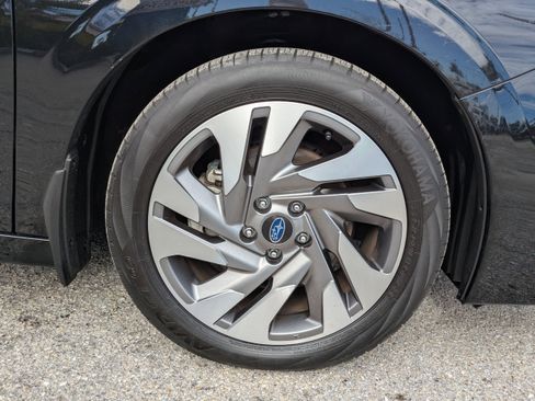 Used 2023 Subaru Legacy Limited image 11