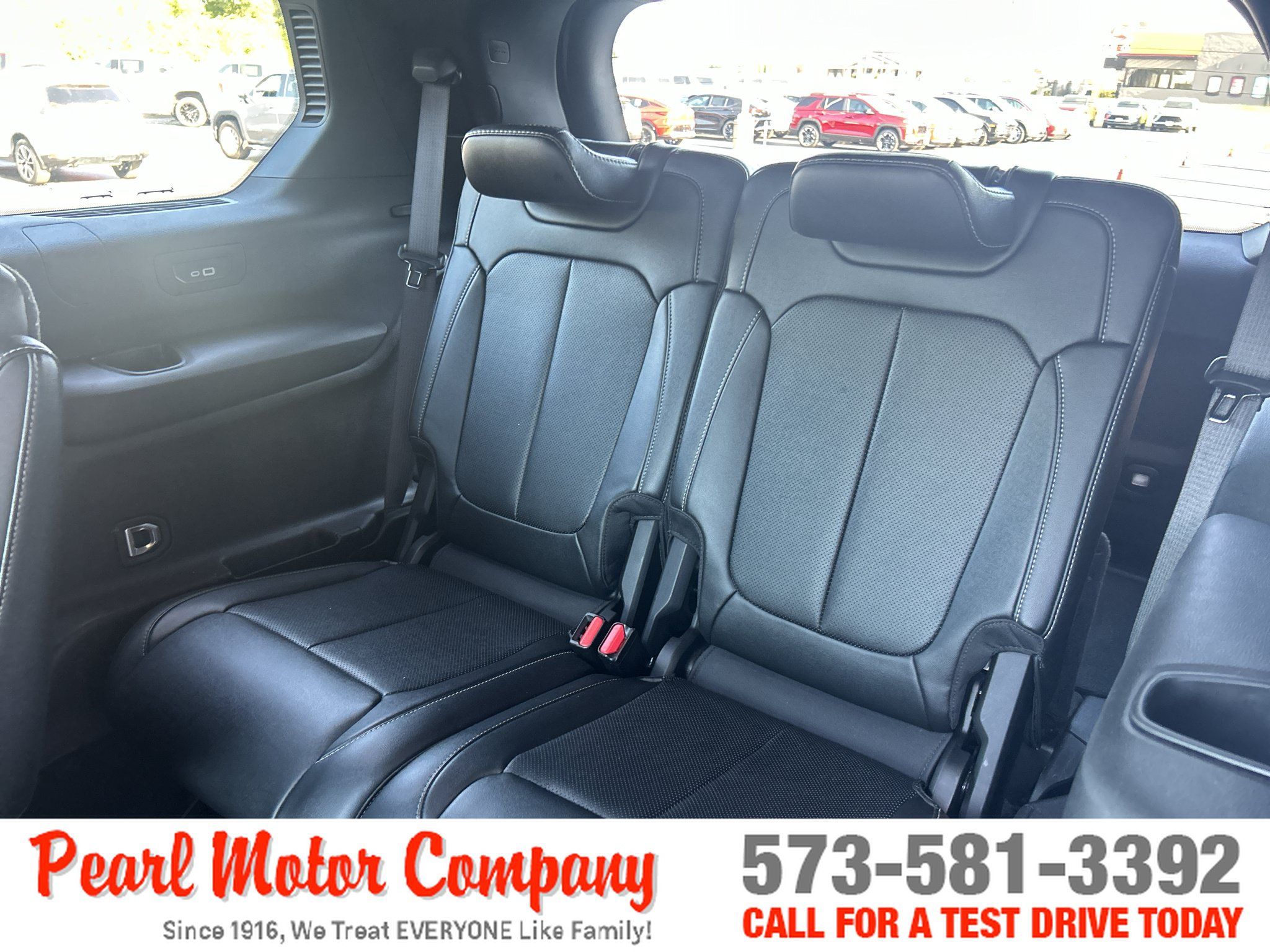Used 2024 Jeep Grand Cherokee L Limited w/ Luxury Tech Group II AWD/4WD image 23