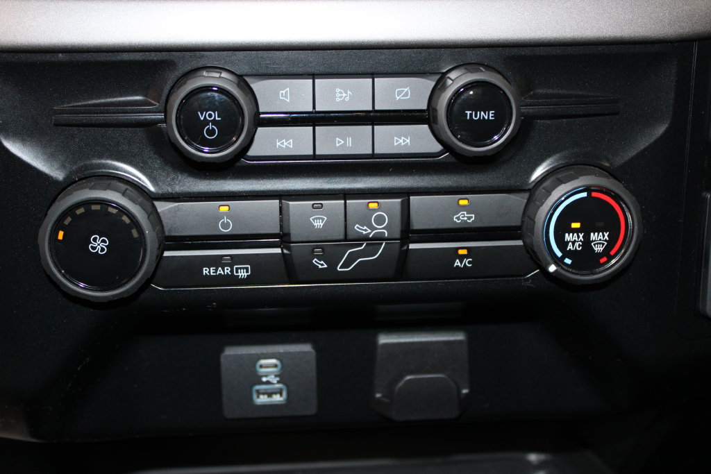 Used 2024 Ford F150 XL AWD/4WD image 39