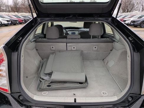 Used 2015 Toyota Prius Two image 28