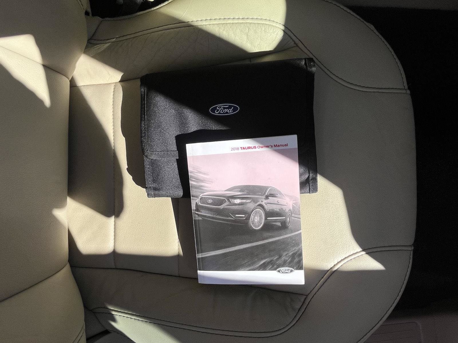 Used 2018 Ford Taurus SEL w/ Equipment Group 201A FWD image 33