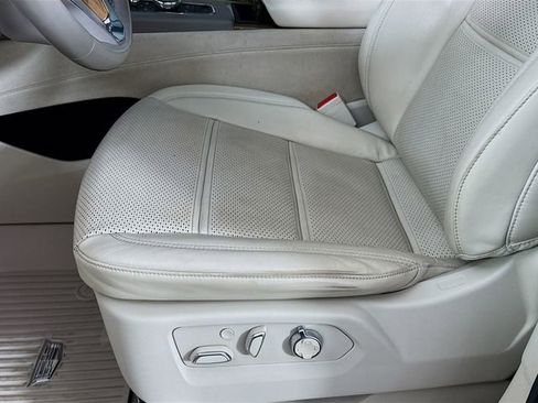 Used 2021 Cadillac Escalade ESV Sport Platinum image 24