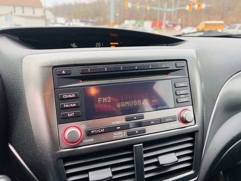 Used 2011 Subaru Impreza 2.5i image 31