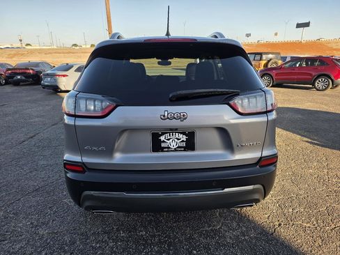 Used 2020 Jeep Cherokee Limited image 6