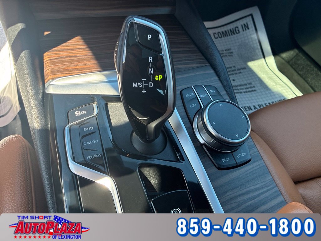 Used 2023 BMW 540i xDrive AWD/4WD image 37