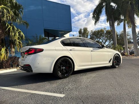 Used 2023 BMW 530i w/ M Sport Package image 28
