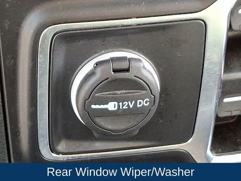 Used 2022 Jeep Wrangler Unlimited Sahara w/ Cold Weather Group image 28