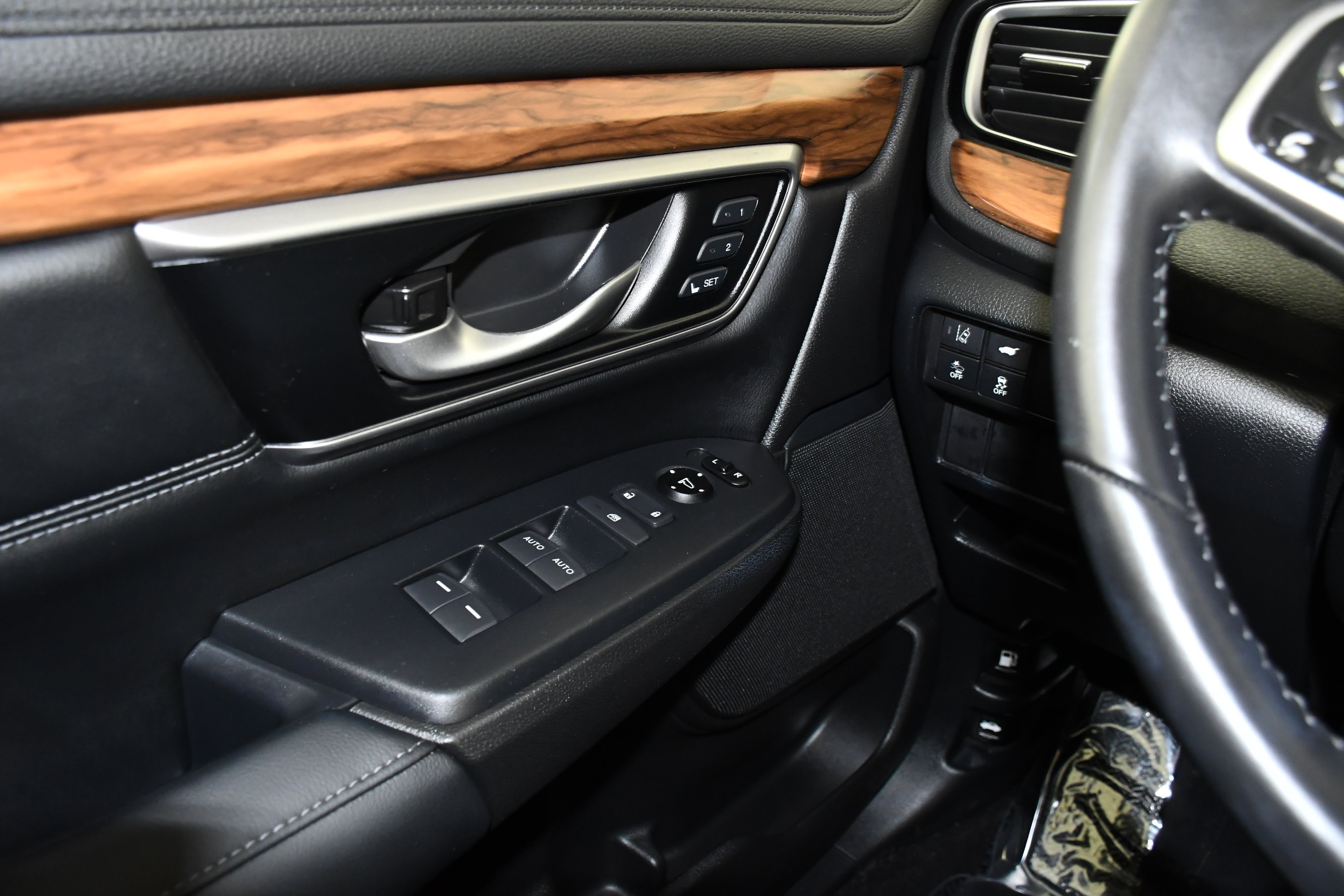 Used 2019 Honda CR-V Touring image 33