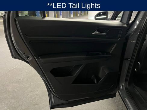 Certified 2020 Volkswagen Atlas Cross Sport SEL image 20