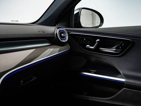 Certified 2022 Mercedes-Benz C 300 4MATIC Sedan image 39