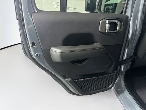 Used 2025 Jeep Wrangler Sahara w/ Safety Group image 27