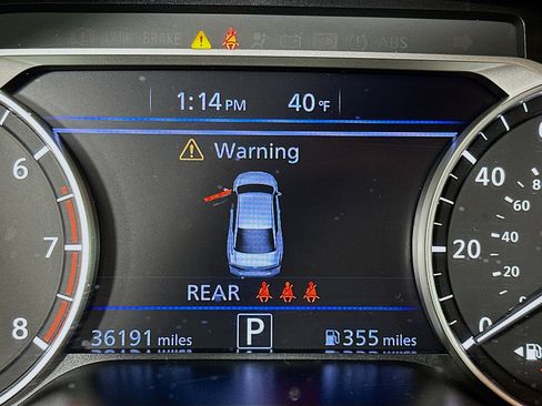 Used 2025 Nissan Altima 2.5 SV image 19