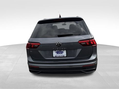 Used 2024 Volkswagen Tiguan SE image 6