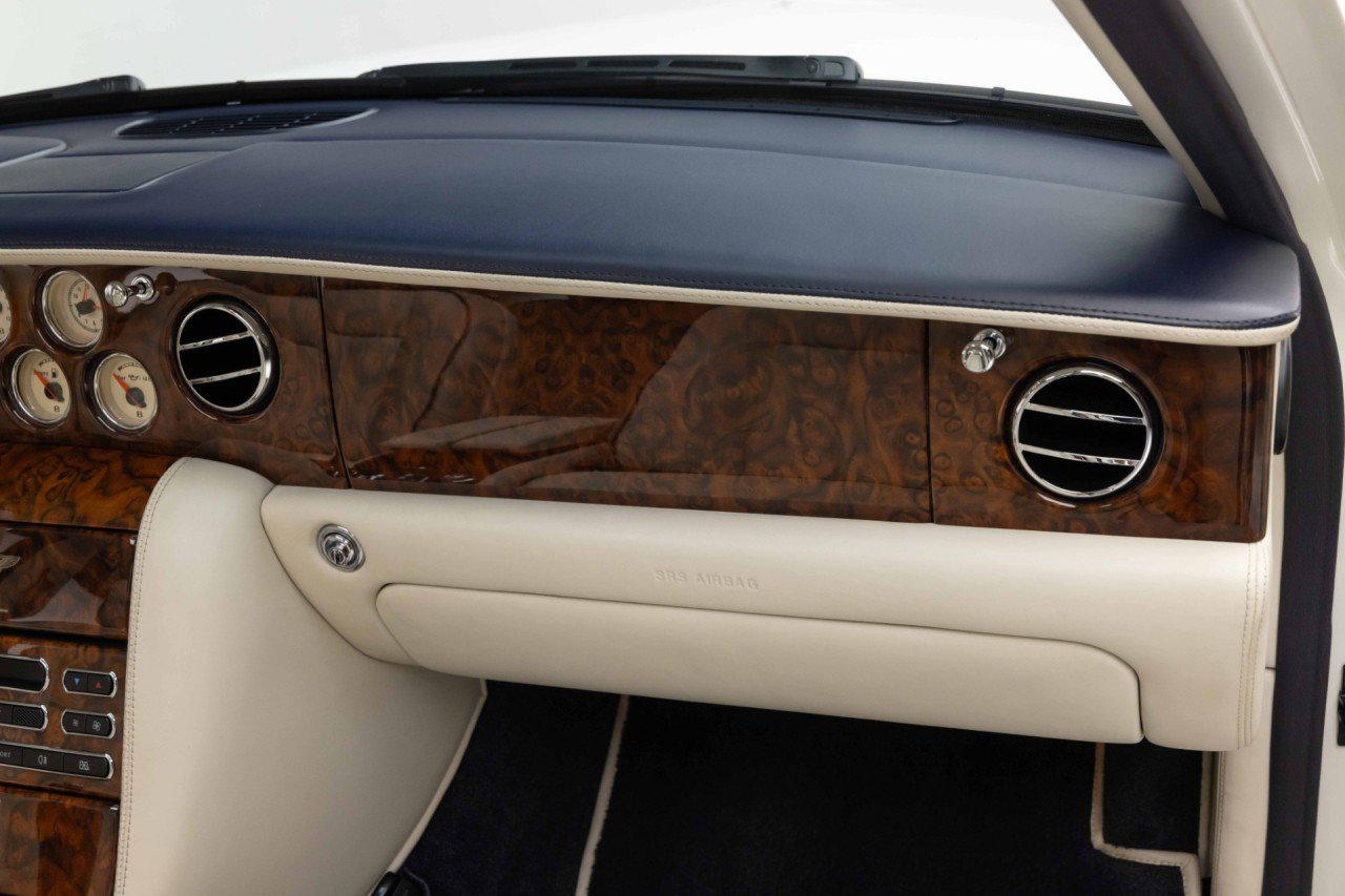 Used 2008 Bentley Arnage R RWD image 30